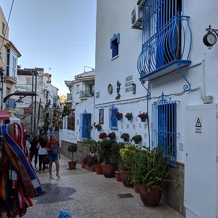 Home Away In The Heart Of Town Τορρεμολίνος Εξωτερικό φωτογραφία